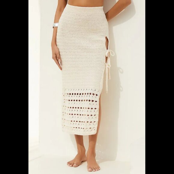 Brand New CELANDINE knit side-slit midi skirt - Picture 5 of 5